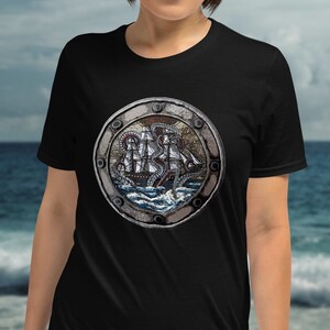 Kraken Attack Nautical Design Short-Sleeve Unisex T-Shirt