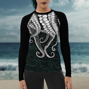 Women&#39;s Rash Guard - Tentacle Design - Nautical Goth Black