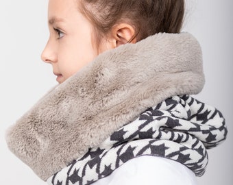 Fur hooded scarf for girl Blue kids snood
