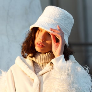 Faux fur winter bucket hat Furry womens hat
