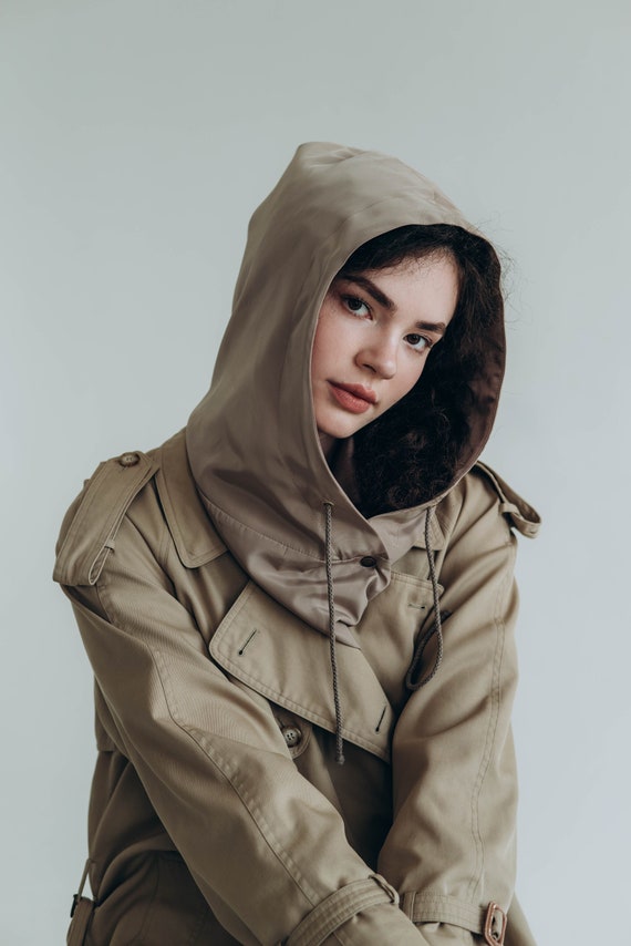 Waterproof hooded scarf with satin lining Unisex hood for curly hair