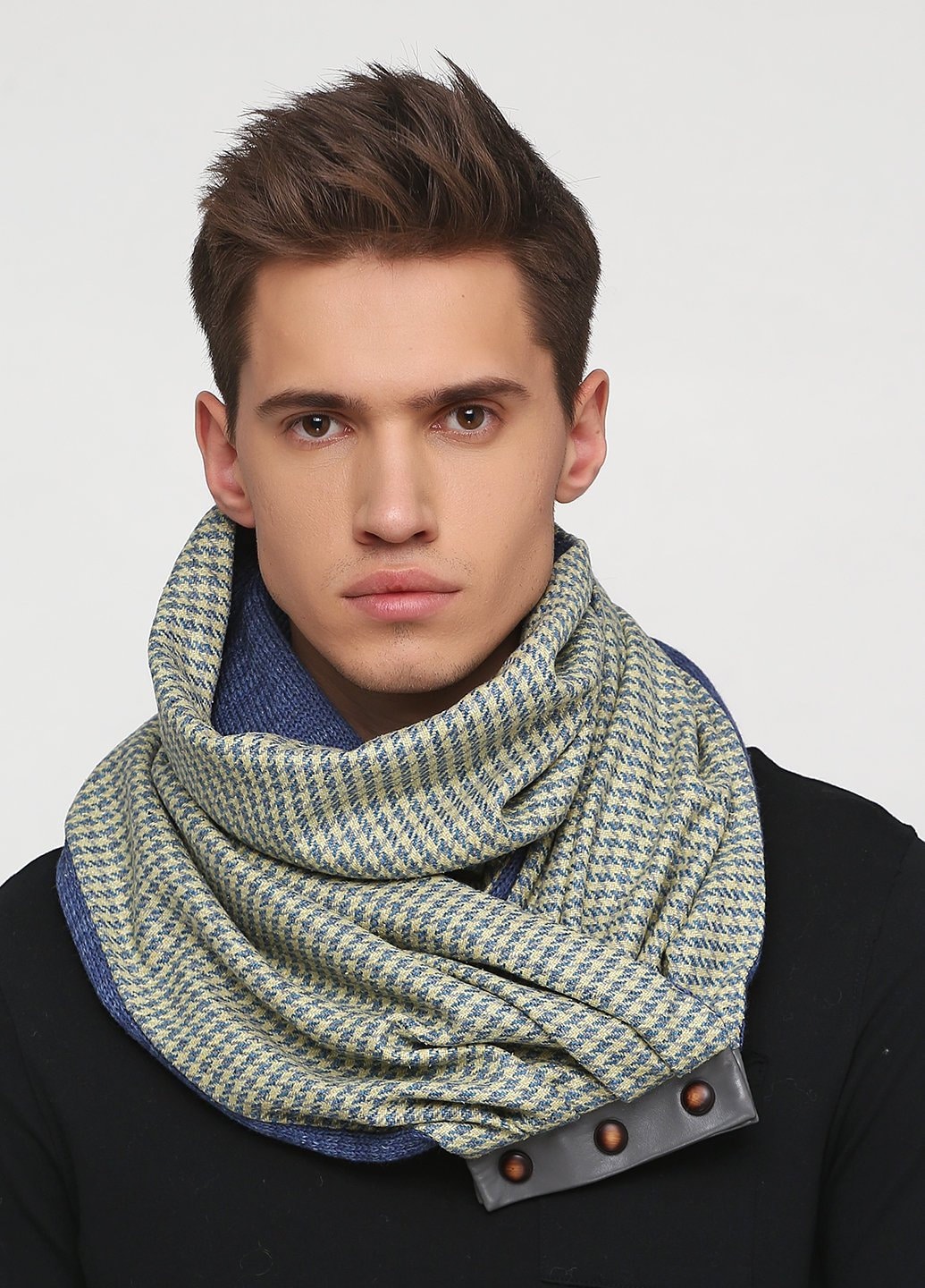 Magnifique écharpe laine bleu pour homme