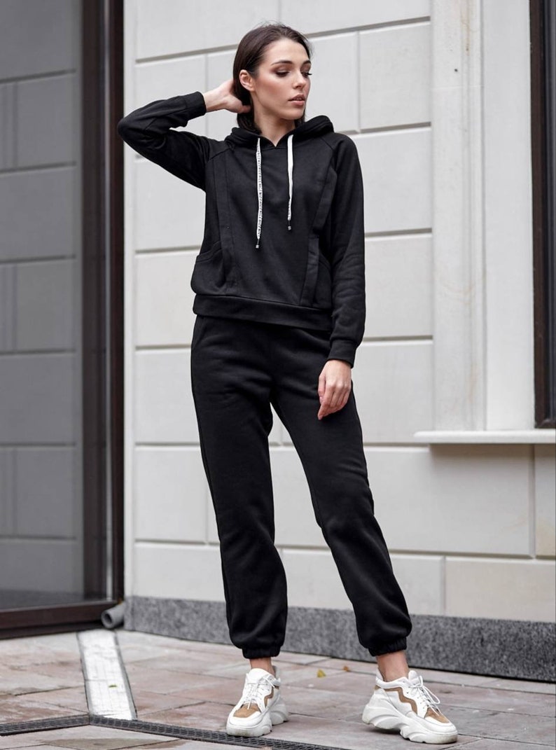 womens fleece sweatsuit