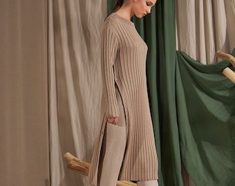 Knitted maxi long sleeve tunic Beige rib knit dress