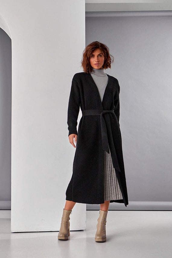 Pull long avec ceinture sale