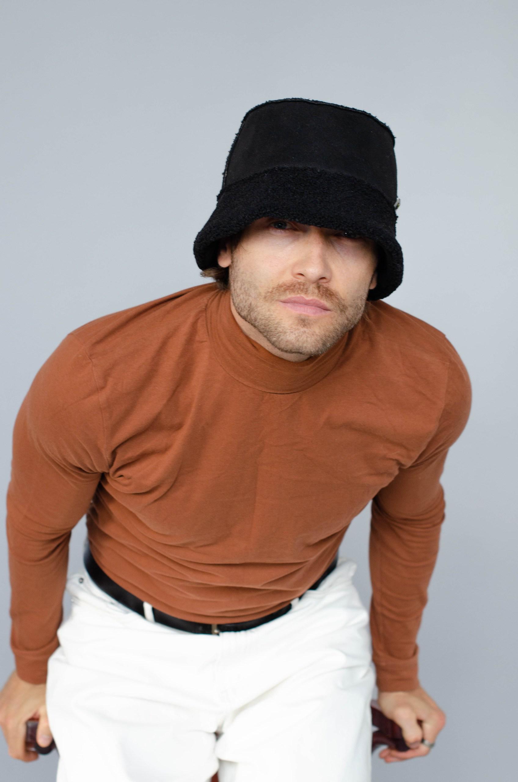 Fabulous fur/ Suède bucket hat Suede Faux Fur Bucket Hat - Etsy main image 3
