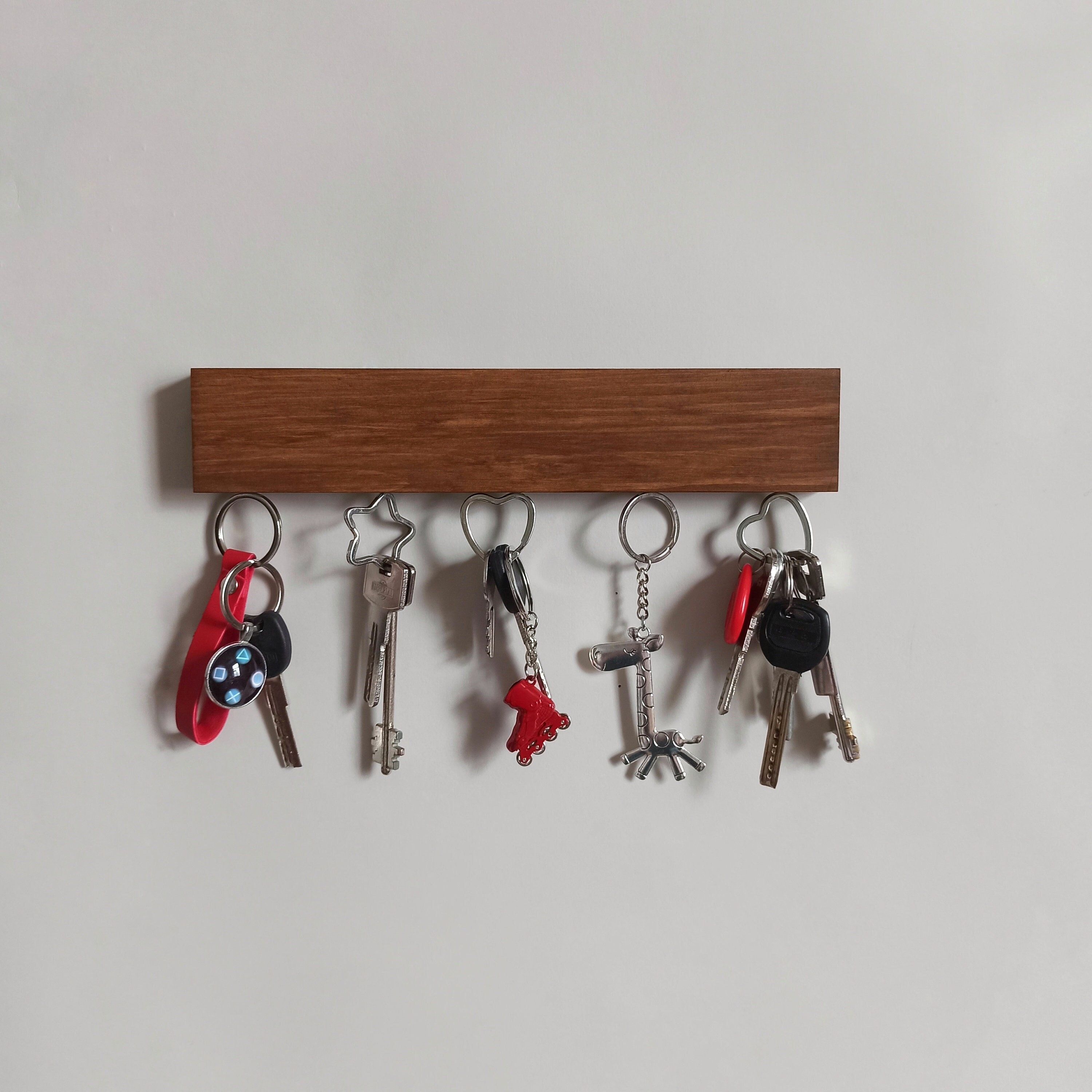 Minimalistic Wall Key holder I Magnetic keychain holder