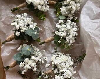 Gypsophila Buttonhole // Grooms Buttonhole // Groomsmen Gift // Eucalyptus // Wedding // Boutonnières // Wedding Flowers