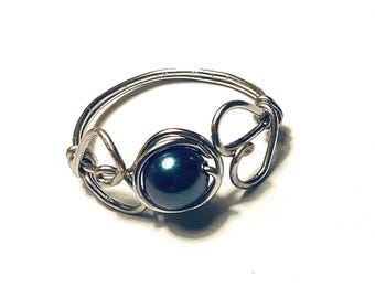 Silver Wire Wrap Double Heart Ring with Swarovski Tahitian Pearl
