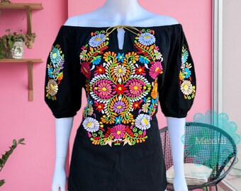 Mexican Blouse Long sleeve embroidered Pink cinco de mayo tunic XS