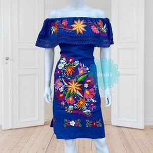 Lace Trim Off the shoulder Mexican Dress,Mexican Floral Embroidered Dress, Mexican Peasant Dress, Vestido Campesina Bordado, Fiesta Dress