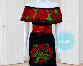 Off the shoulder Mexican Dress, Mexican Embroidered Dress, Mexican Peasant Dress, Vestido Campesina Bordado, Fiesta Dress, Mexican Dress