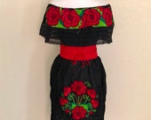 Off the shoulder embroidered Mexican dress, Mexican Peasant Dress, Vestido Campesina Bordado, Fiesta Dress