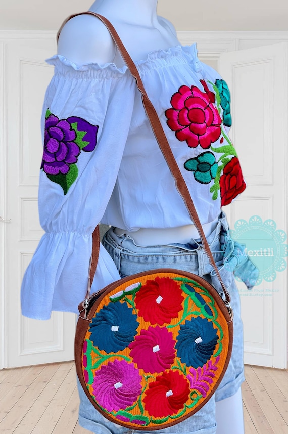 Round 2025 suede bag