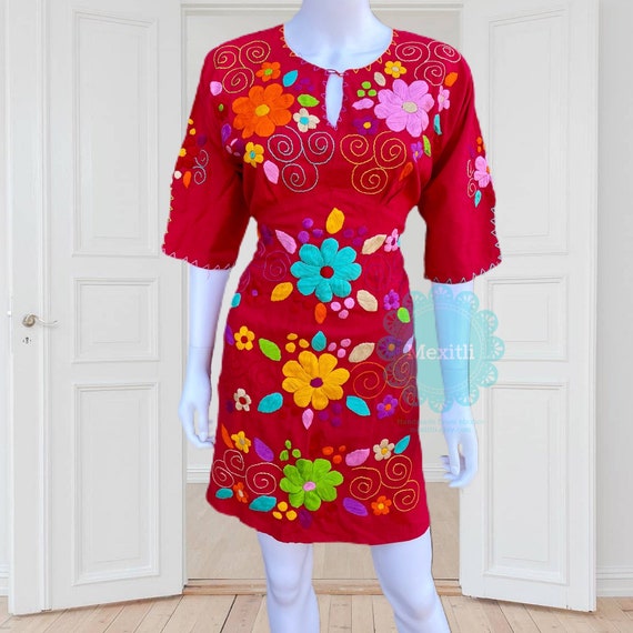 Robe Fille Brodée Main Style Mexicain Traditionnel - Taille 6, Multicolore