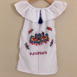 Girls Mexican Floral Embroidered Dress, Vestido Bordado para niña, Fiesta Dress, Off Shoulder, Cinco de Mayo, Day of the Dead