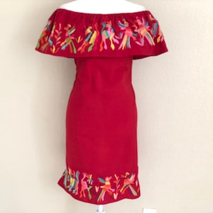 M- Mexican Otomi Embroidery Dress, Off the Shoulder Mexican Dress, Fiesta Dress, Vestido Mexicano Bordado, Vestido Campesina
