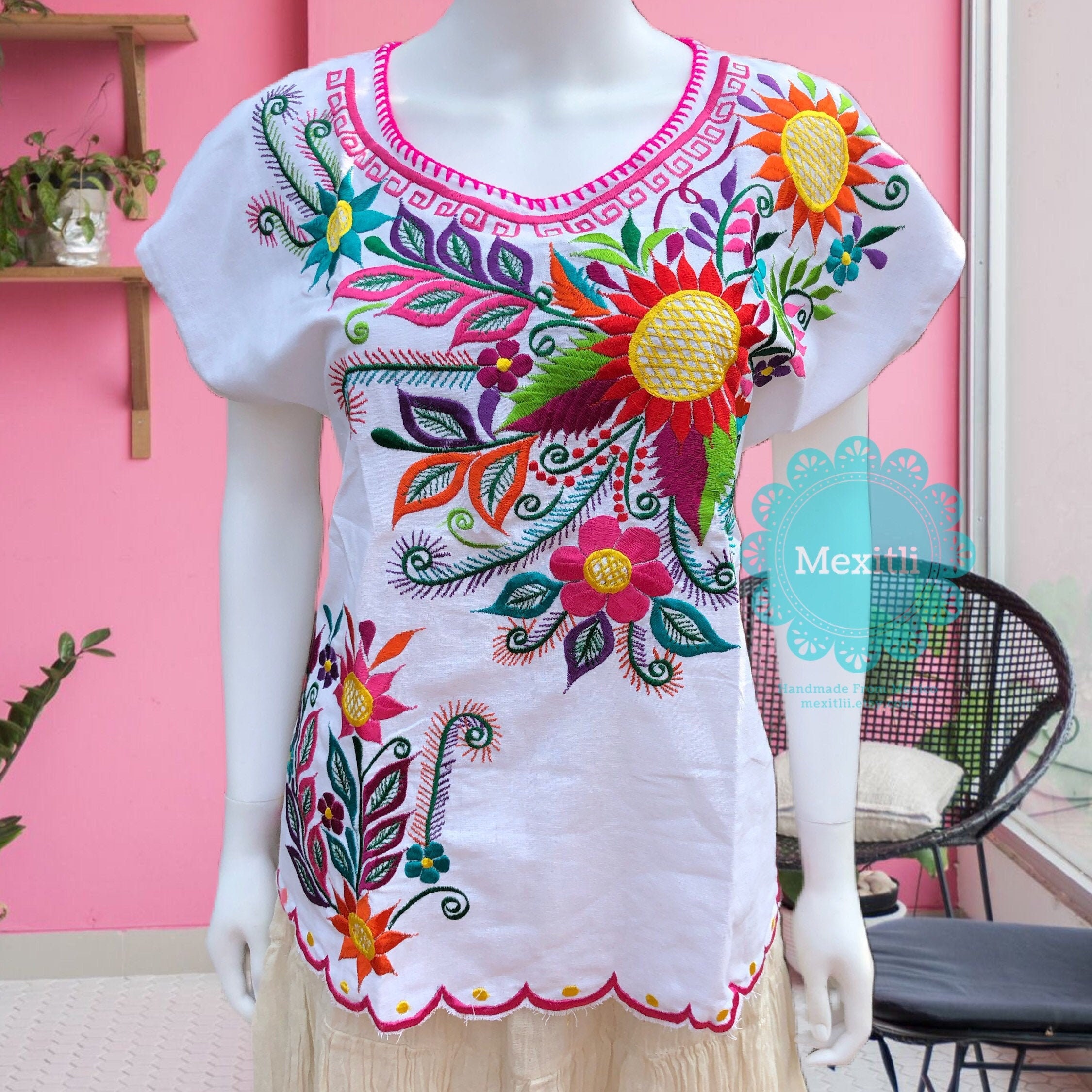 Handmade Womens Embroidered Mexican Blouse Sizes Medium Large XL Blusa Mexicana 