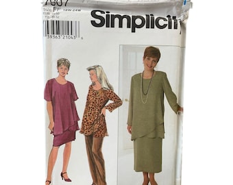 Simplicity 7907 Women's Tunic Skirt Pants Plus Size 18W-24W Sewing Pattern