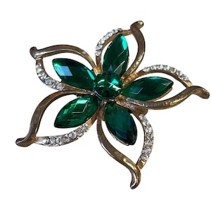 Vintage Gold-Tone Brooch Green Gemstone Petals Rhinestone Accents Flower