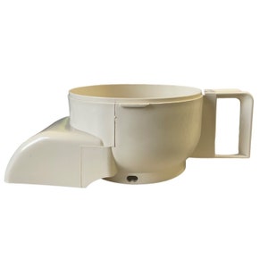 Ejector Chute Bowl Base West Bend High Performance Food Processor #6500