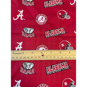 Alabama Crimson Tide Cotton Fabric: Red & White Logo Print (44&quot; x 22&quot;)