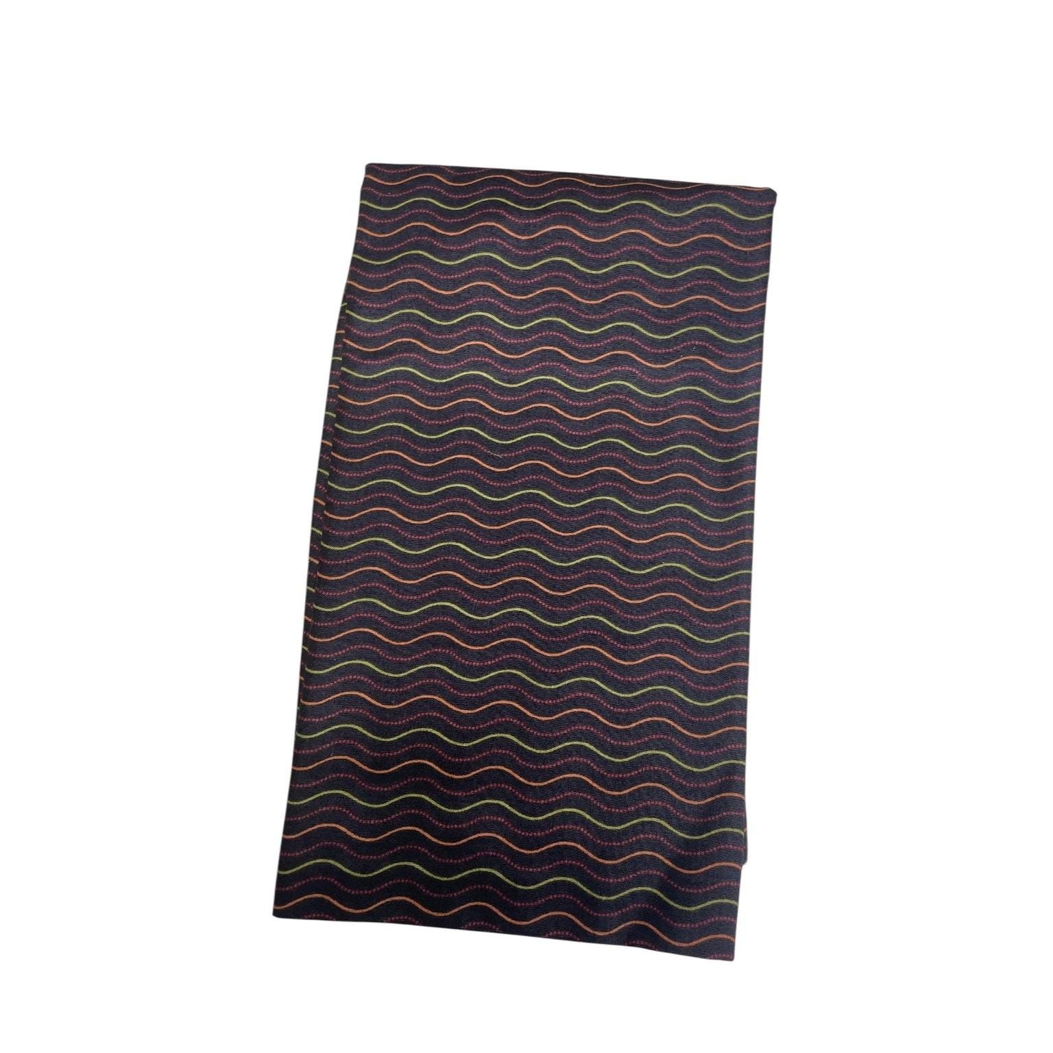 Anneman of Need'L Love Andover Fabrics Wavy Lines Quilting Cotton 1 Yard