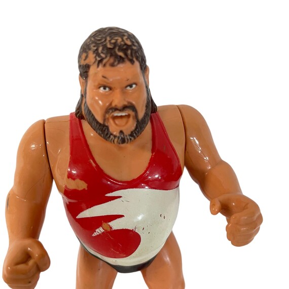 WWF ハズブロ アクションフィギュア タイフーン レスラー 1990年代