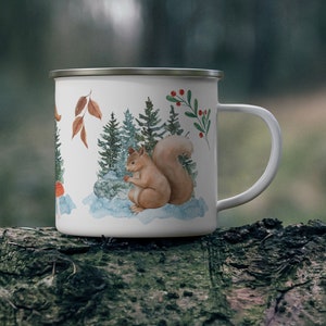 Winter Eichhörnchen Cottagecore Camping Becher: Natur Geschenk