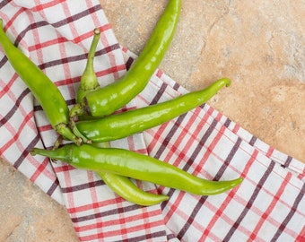 Chili Pepper Cigarette Bionda  - Heirloom - Vegetable Seeds - Petergraines - Garden Seeds