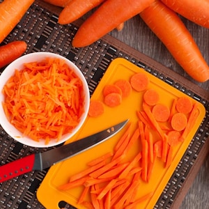 Carrot Nantes -  Heirloom - Vegetable Seeds - Baby Carrot Seeds