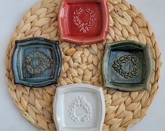 Olive Garland Grater Personal Size