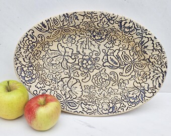 Medium Stoneware Pottery Platter: Dahlia in Navy