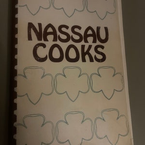 Nassau Cooks 1976 Garden City New York Girl Scouts Advertising Vintage Fundraising Cookbook