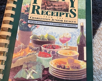 Mountain Measures A Second Serving Junior League of Charleston West Virginia 1984 Vintage Fundraising Cookbook