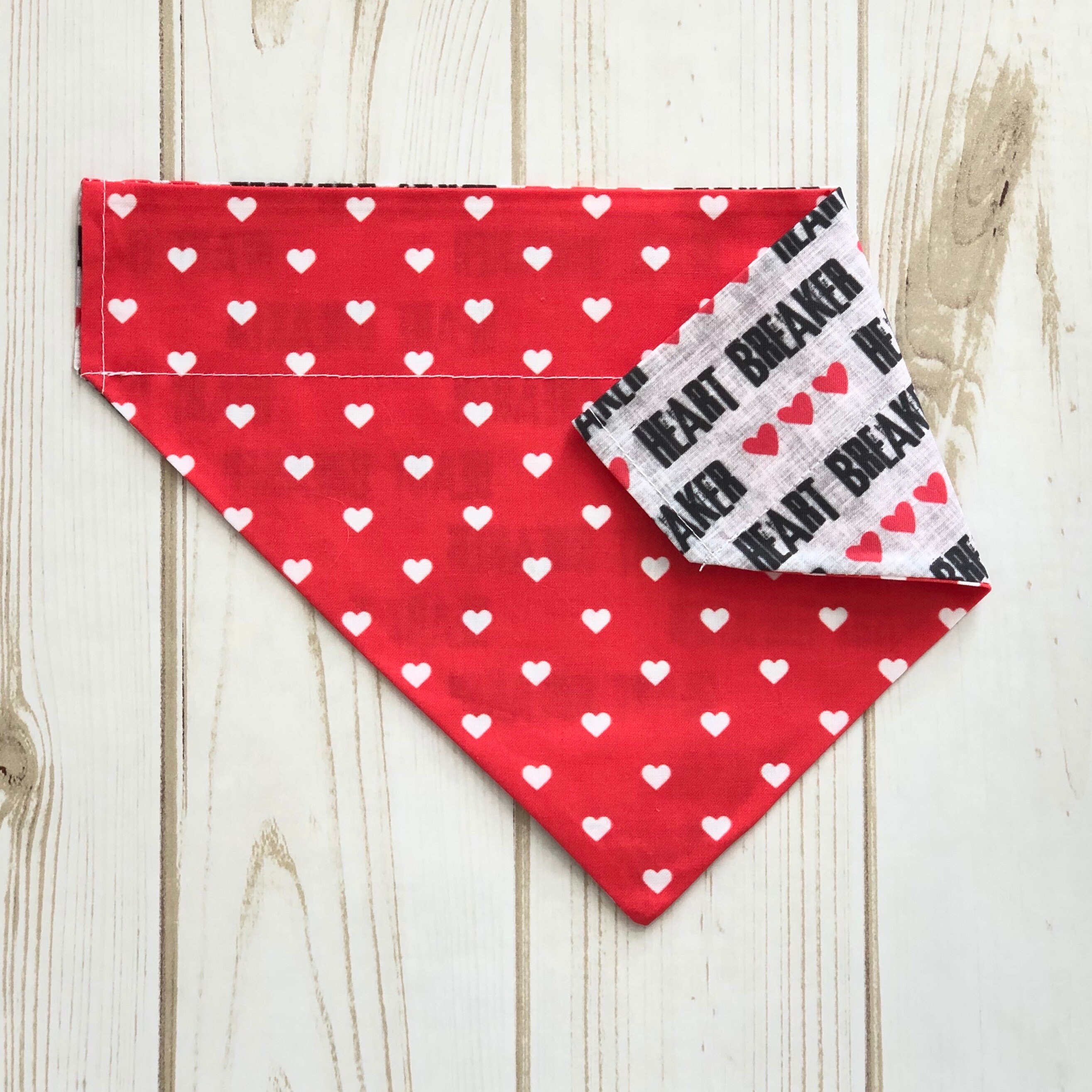 Buster Brown Tie-On Dog Bandana - Valentine Hearts, Red/Pink, Machine Washable, S M L