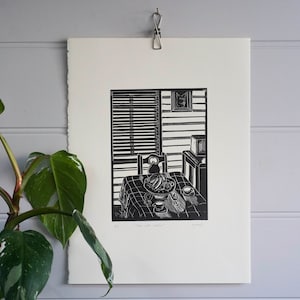 Linoprint pour cuisine country d&#39;Australiana | Linogravure de cuisine Cottage Noir |  Impression linogravure originale sculptée à la main
