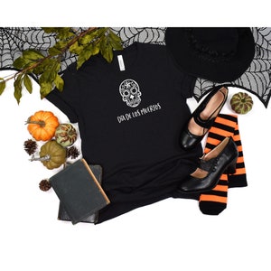 Dia de los muertos tshirt, Day of the Dead, halloween shirt, sugar skull shirt, Skeleton tshirt
