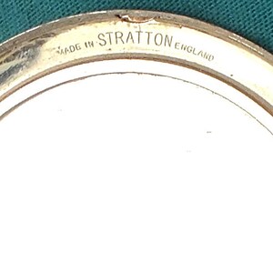 A Vintage Stratton / Revlon Powder Compact With Linear Engraved Lid CW ...