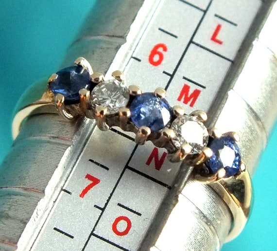 Fine 9ct Gold Diamond and Sapphire Five Stone Rin… - image 10