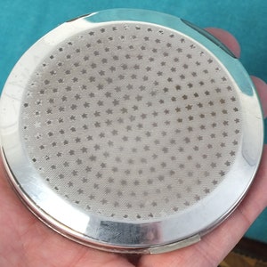 A Vintage Stratton / Revlon Powder Compact With Linear Engraved Lid CW ...