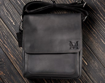 Bolso bandolera grande para hombre con monograma grabado, regalo de Navidad personalizado para padre, bandolera personalizada para hombre de piel de caballo loco
