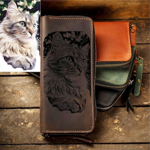 Regalo per gli amanti dei gatti, portafoglio da viaggio in pelle con incisione di un gatto, portafoglio con cerniera fatto a mano, pochette da uomo in pelle, regalo personalizzato per il compleanno