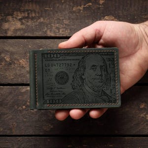 Gepersonaliseerde leren portemonnee met geldclip van honderd dollar voor mannen, portemonnee met gegraveerde kaart, kerstcadeau op maat voor hem of haar