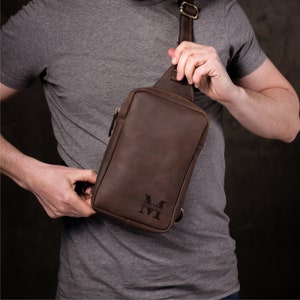 Bolso bandolera de cuero personalizado, bolso bandolera con correa de hombro ajustable, bolso de pecho para hombre, bolso de hombro, bolso de regalo personalizado para esposo