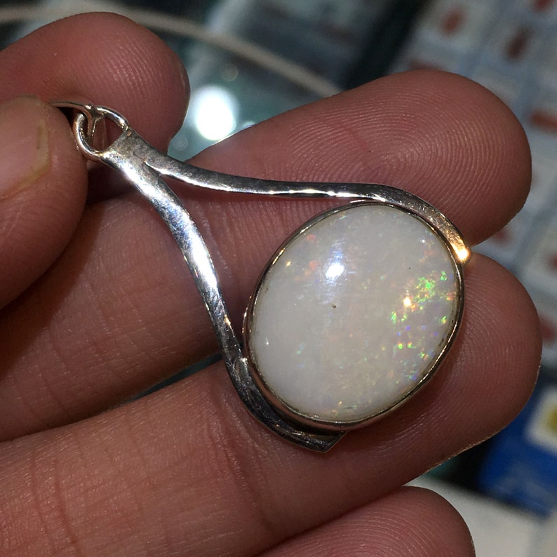 Very Amazing Natural Australian Opal Multi Fire Gemstone Pendant 925 Solid Sterling Silver Pendant Jewelry Stone Siz 18x15 for Gift Pendant