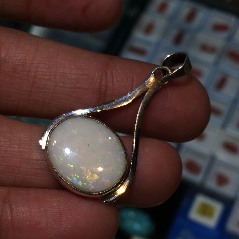 Very Amazing Natural Australian Opal Multi Fire Gemstone Pendant 925 Solid Sterling Silver Pendant Jewelry Stone Siz 18x15 for Gift Pendant