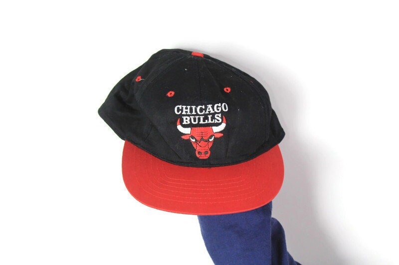 Vintage Chicago Bulls Cap Big Logo NBA 