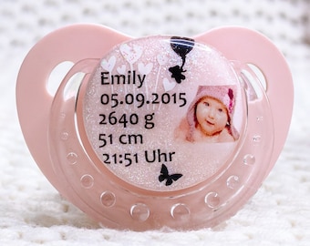 Souvenir pacifier with photo