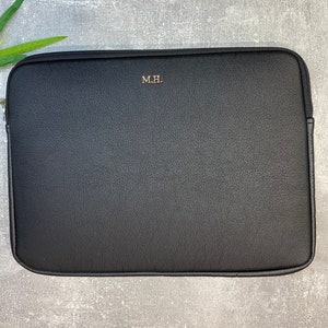 15-inch laptoptas gepersonaliseerd met naam of initialen, PU-leren laptophoes in zwart, grijs, blauw of roze.